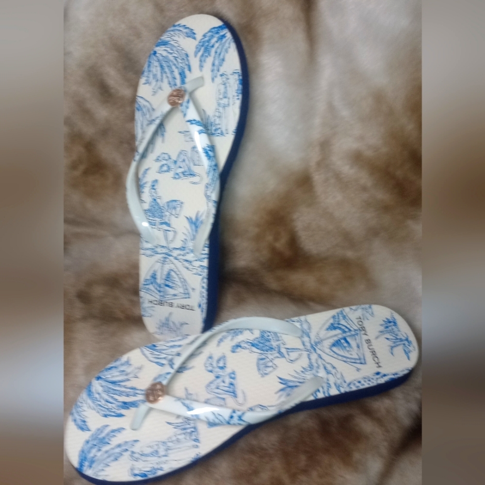 🆕 Tory Burch Ivory Far and Away Flip Flops Sz 8-9